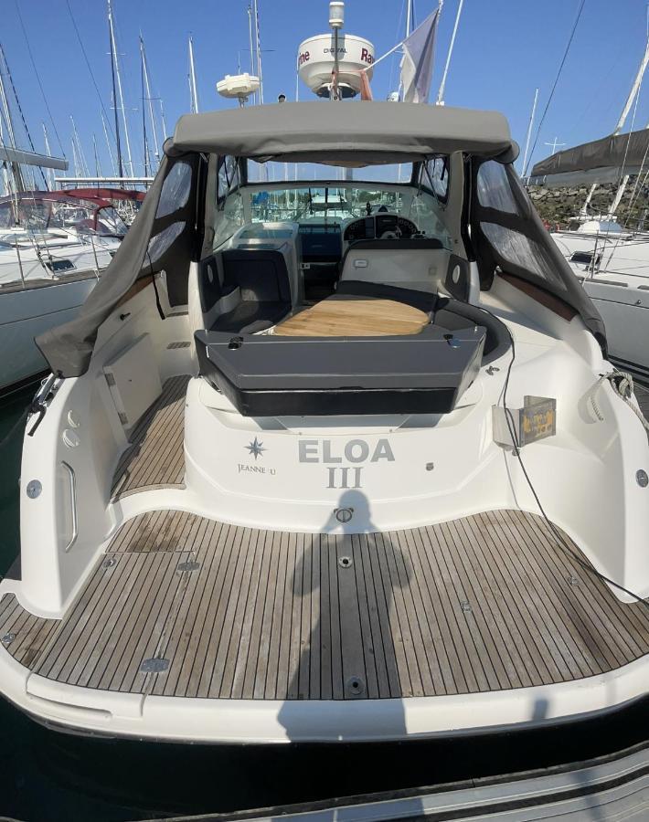 Une Nuit Sur Un Bateau Linge & Menage Inclus La Rochelle  Exteriör bild