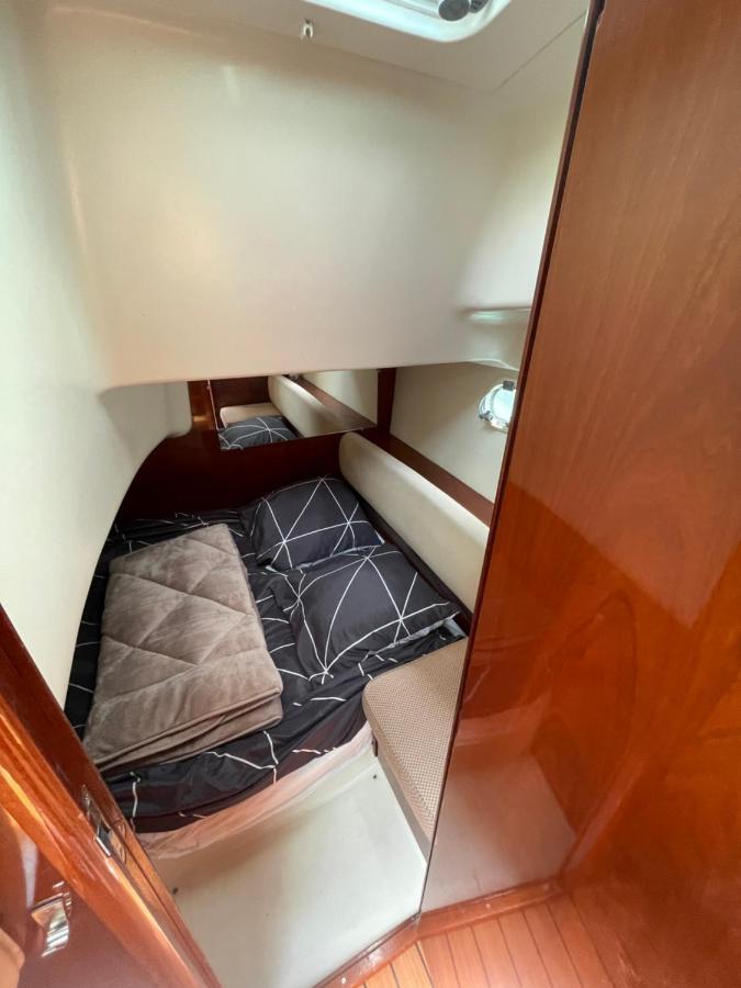 Une Nuit Sur Un Bateau Linge & Menage Inclus La Rochelle  Exteriör bild